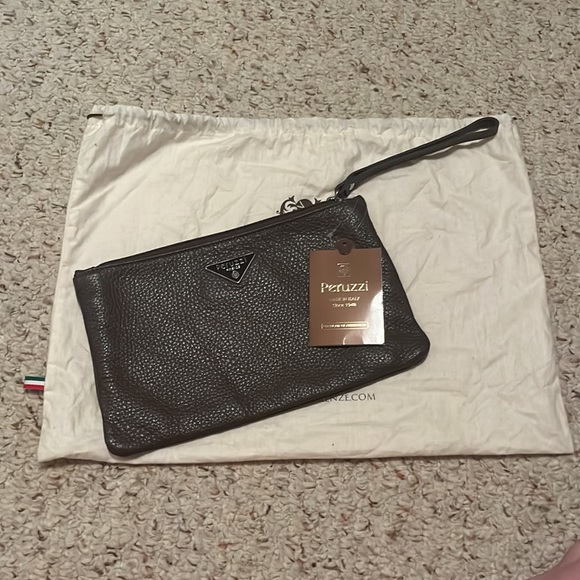 Peruzzi Italian Handbag with Dust Bag - Picture 2 of 4